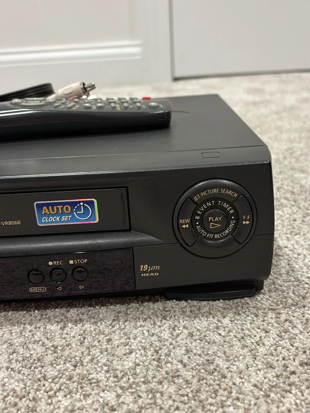 Vintage Samsung VHS Player, TESTED AND WORKING! Remote and RCA Cable Included.